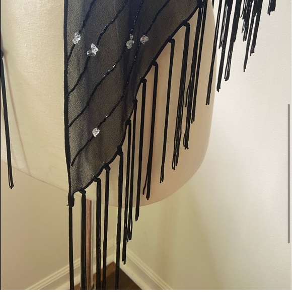 Beaded shawl - Picture 2 of 4